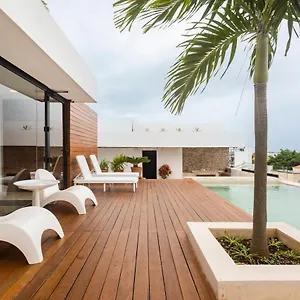 https://zilha-42.quintano-roohotels.com