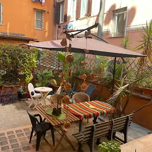https://centro-storico-appartamento-con-terrazza.it-romehotels.com